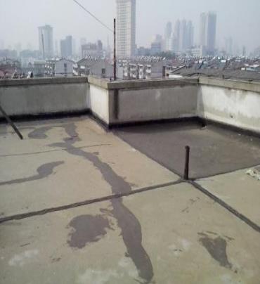 川汇漏水维修 楼顶漏水是什么原因，楼顶漏水维修方法是什么?